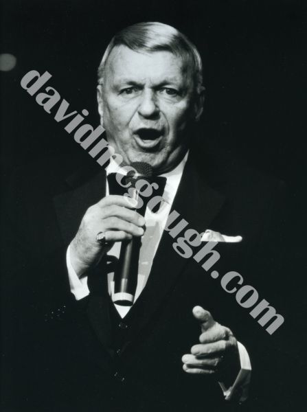 Frank Sinatra 1992, NY 7.jpg
